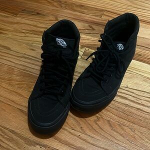 High top vans size 8.5